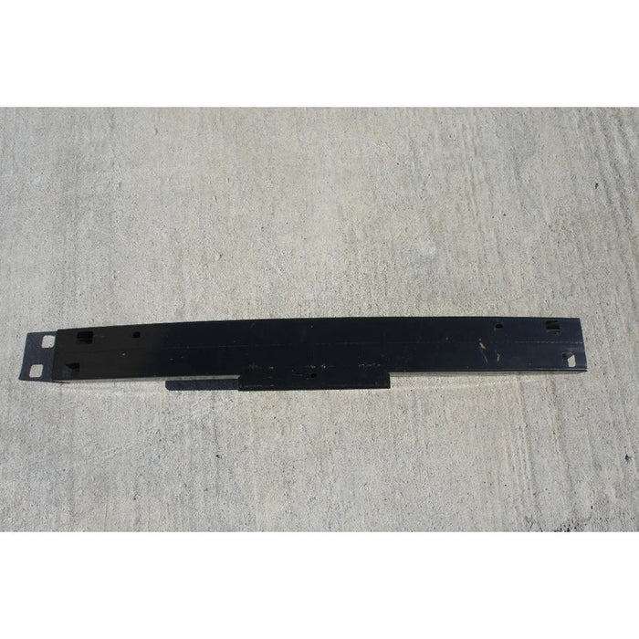 Refuerzo Trasero De Defensa Para Nissan Sentra 2013-2014