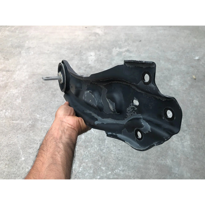 Tirante Trasero Derecho Hacia Chasis Para Mercedes Benz Cla250 2014, 2015, 2016, 2017, 2018, 2019 Motor 2.0