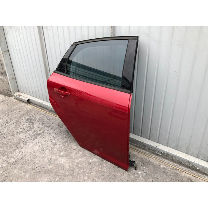 Puerta Trasera Derecha Ford Focus 2012 2013 2014 2015 2016 2017 2018 Original Trasera Derecho Rojo