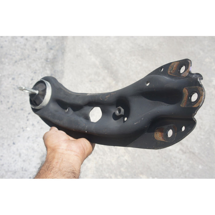 Tirante Trasero Izquierdo Dodge Journey 2011 2015 2017 2018