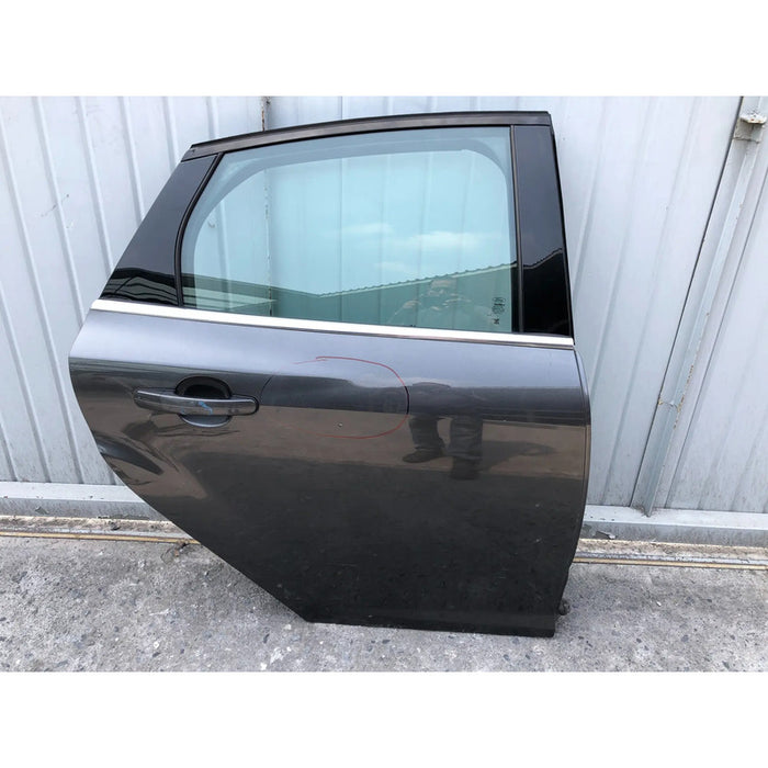 Puerta Trasera Derecha Ford Focus 2012 2013 2014 2015 2016 2017 2018 Original Trasera Derecha Gris