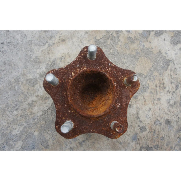 Maza Balero Trasera Derecha Para Nissan Pathfinder 2013, 2014, 2015, 2016, 2017 - Motor 3.5 Litros, V6