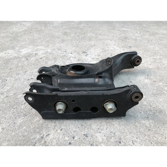 Horquilla Trasera Derecha Para Nissan Altima 2019, 2020, 2021, 2022, 2023, 2024 * Motor 2.5, 4 Cilindros, Original