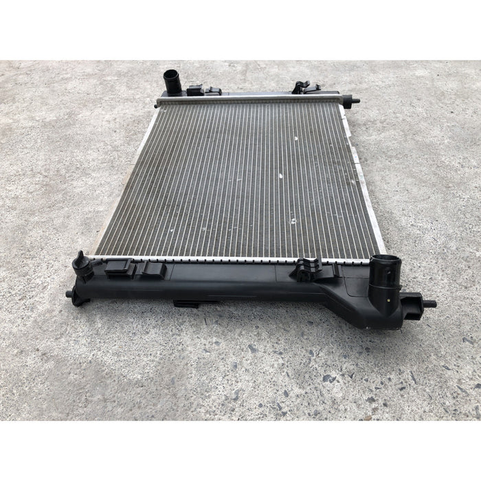 Radiador Original Para Nissan Sentra 2013 Al 2019 Motor 1.8