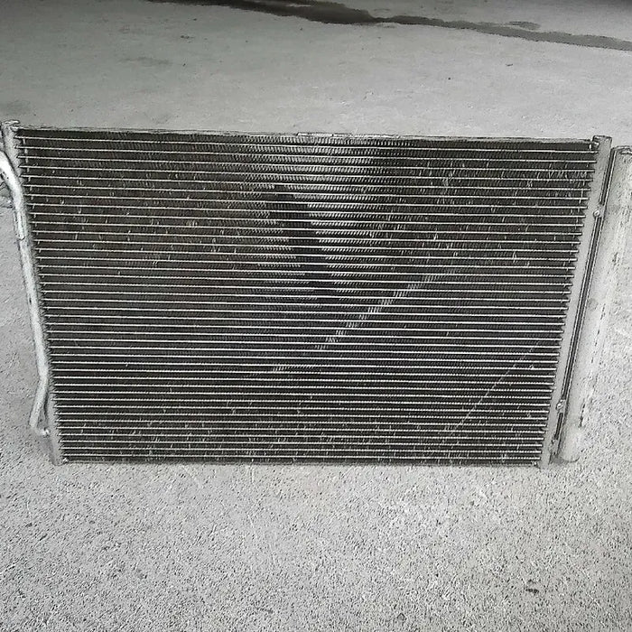 Condensador Original Para Bmw 328i, 2007, 2008, 2009, 2010, 2011, 2012, 2013 (motor 3.0)