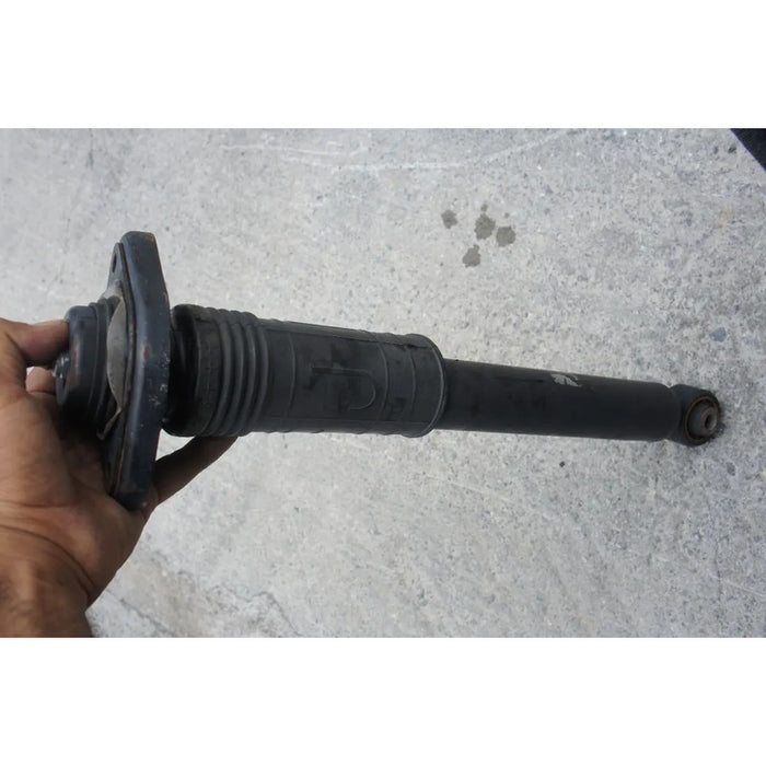 Amortiguador Trasero Derecho Para Nissan Murano 2016, 2017, 2018 - Original