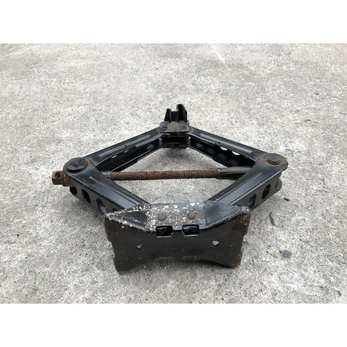Gato De Tijera Para Ford Focus 2012 Al 2018 (con Unicel)