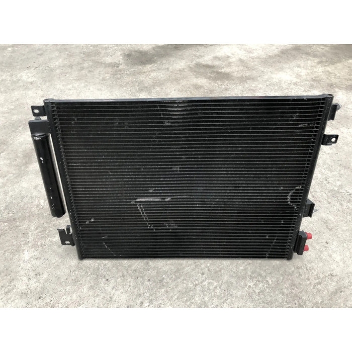 Condensador Original Para Chrysler 300 2011, 2012, 2013, 2014, 2015, 2016, 2017, 2018, 2019, 2020, 2021, 2022 - Motor 3.6 Litros, V6