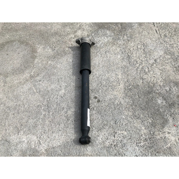 Amortiguador Trasero Derecho Para Mercedes Benz C300 2015, 2016, 2017, 2018, 2019, 2020, 2021, 2022, 2023, 2024, 2025 (motor 2.0 Litros) Original