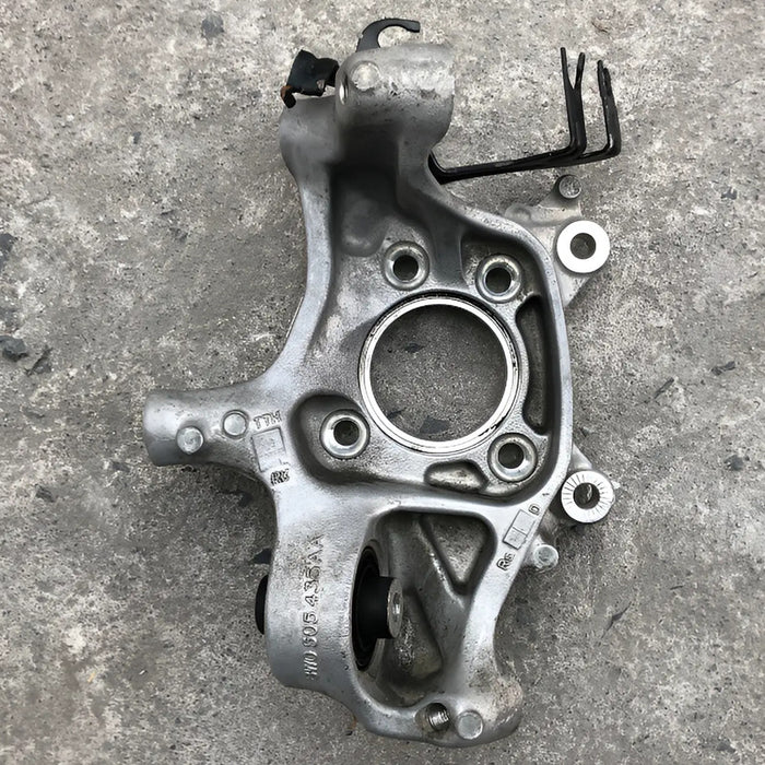 Mango Trasero Izquierdo Original Para Audi A4 2017, 2018, 2019, 2020, 2021, 2022 Motor 4cil. 2.0 Gris