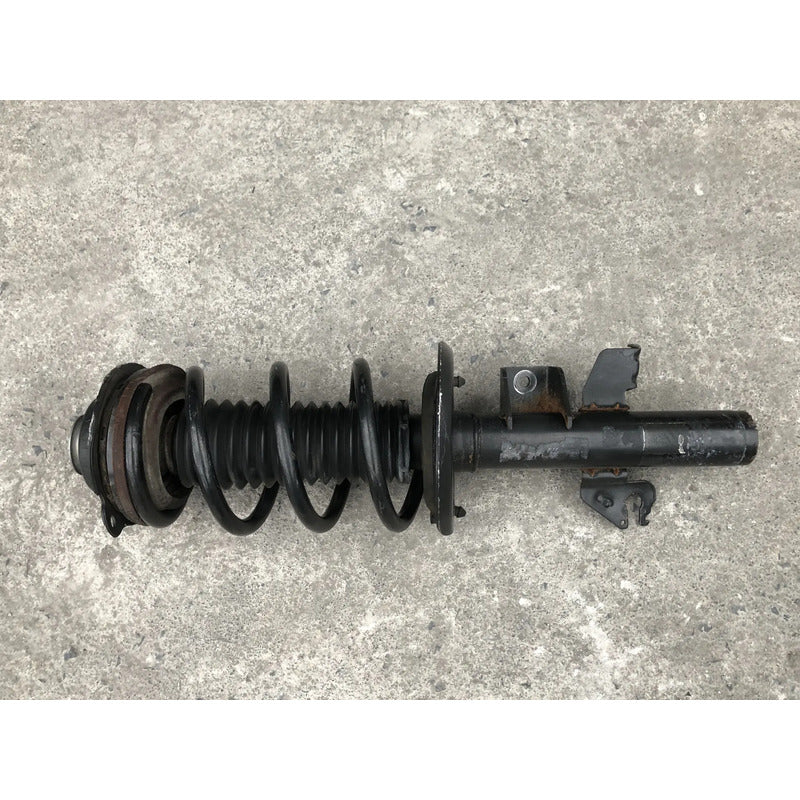 Amortiguador Delantero Izquierdo Para Chrysler 200 2015, 2016, 2017 Motor 2.4 Original