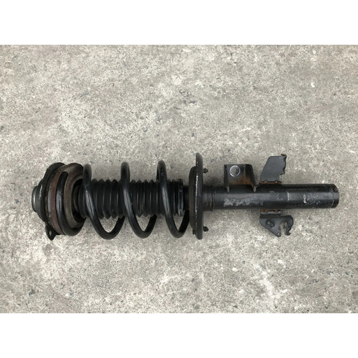 Amortiguador Delantero Izquierdo Para Chrysler 200 2015, 2016, 2017 Motor 2.4 Original