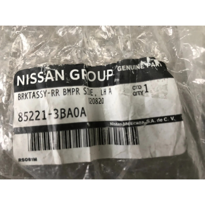 Guia Defensa Trasera Izquierda Para Nissan Versa 2012-2019