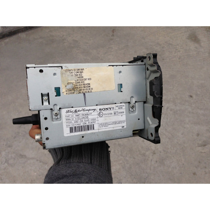 Autoestereo Estereo Radio Original Para Focus Sport 2011