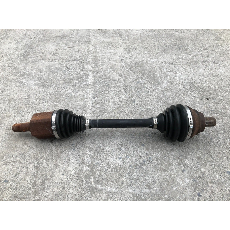 Junta Homocinetica Frontal Izquierda Para Volkswagen Jetta 2005, 2006, 2007, 2008, 2009, 2010, 2011, 2012, 2013, 2014, 2015, 2016, 2017, 2018 Motor 1.4 Original.