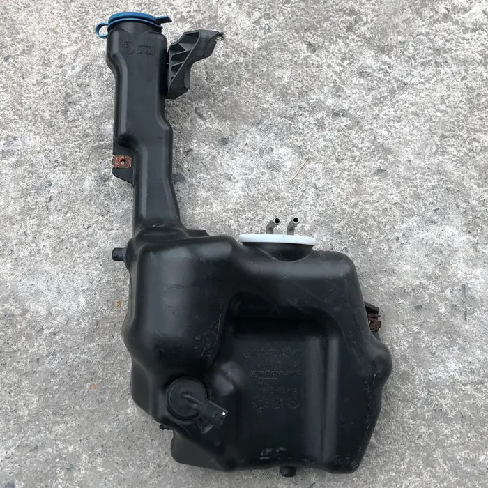 Deposito Limpia Parabrisas Para Mercedes Benz E350 2008, 2009, 2010, 2011, 2012, 2013, 2014, 2015, 2016, 2017, 2018 Motor 3.5