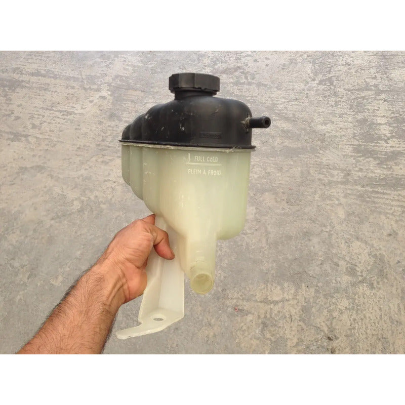 Deposito De Anticongelante Para Chevrolet Tahoe 2007, 2008, 2009, 2010, 2011, 2012, 2013, 2014 (original)