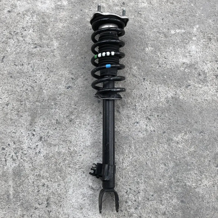 Amortiguador Delantero Izquierdo Original Para Mercedes Benz C300 2015, 2016, 2017, 2018, 2019, 2020, 2021, 2022 - Original