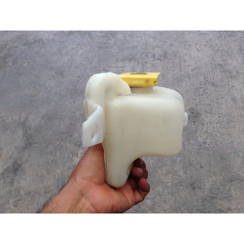 Deposito De Anticongelante Para Jeep Patriot 2007, 2008, 2009, 2010, 2011, 2012, 2013, 2014, 2015, 2016, 2017 (motor 2.4)