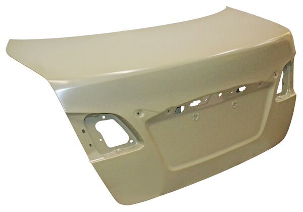 Tapa Cajuela para Nissan Sentra 2013, 2014, 2015, 2016, 2017, 2018, 2019, 2020 Con Hoyo Para Camara